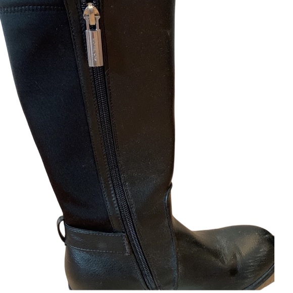 Micheal Kors boots - Picture 6 of 6